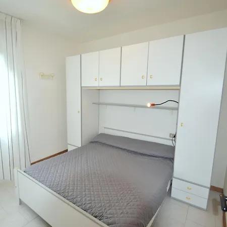 Escape - Flat With Balcony * Bibione