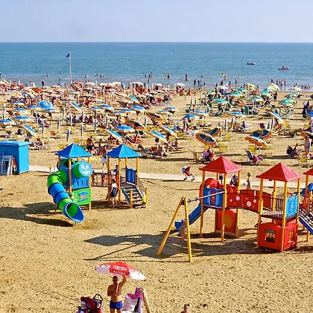 Escape Flat With Balcony Apartman Bibione